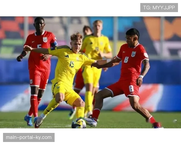 利雅得新月传球成功率91% 后场出球体系瓦解达马克高位逼抢